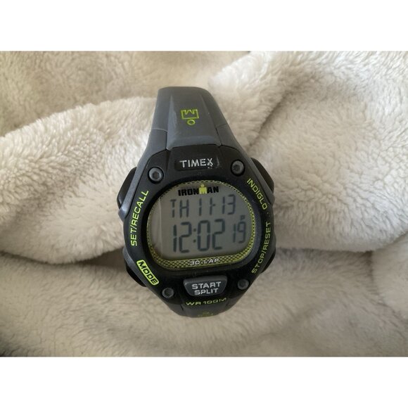 Timex Women's "Ironman" 30-Lap Resin Watch, Alarm, Indiglo, Chronograph gray - Picture 1 of 6